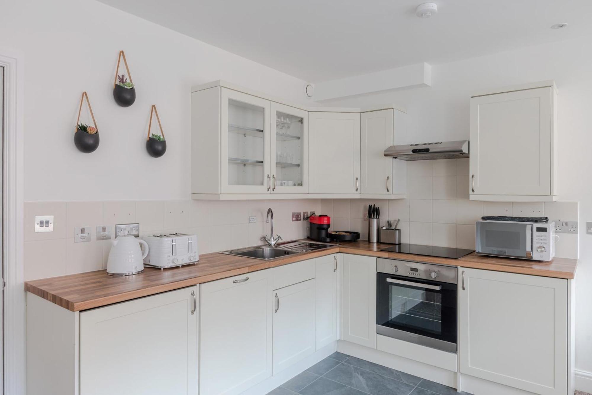 The Sensual Breeze - Fitzrovia - Frankie Says Appartement Londen Buitenkant foto